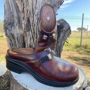 Ariat Slip On Dark Burgundy Western Clogs